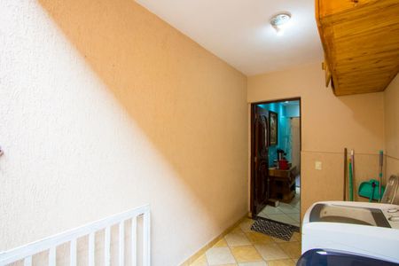 Casa à venda com 178m², 3 quartos e 2 vagasÁrea de serviço