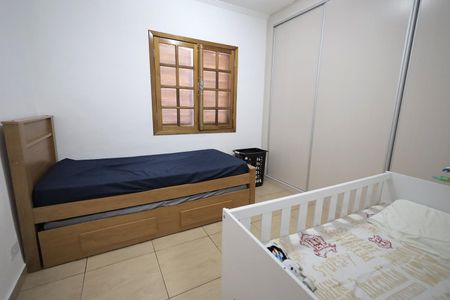 Casa à venda com 97m², 2 quartos e 2 vagas Casa à venda com 97m², 2 quartos e 2 vagasQuarto
