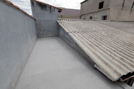 Casa à venda com 97m², 2 quartos e 2 vagas Casa à venda com 97m², 2 quartos e 2 vagasQuintal