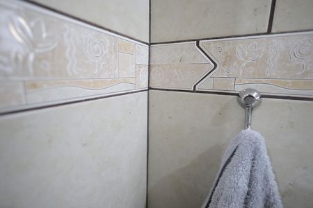 Casa à venda com 97m², 2 quartos e 2 vagas Casa à venda com 97m², 2 quartos e 2 vagasBanheiro