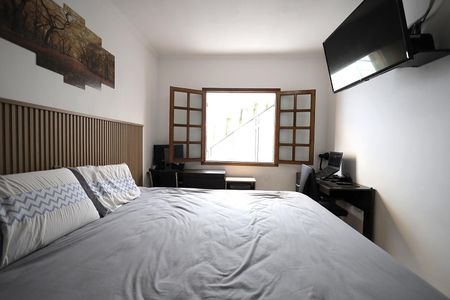 Casa à venda com 97m², 2 quartos e 2 vagas Casa à venda com 97m², 2 quartos e 2 vagasSuíte