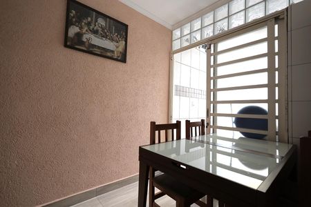 Casa à venda com 97m², 2 quartos e 2 vagas Casa à venda com 97m², 2 quartos e 2 vagasSala de Jantar