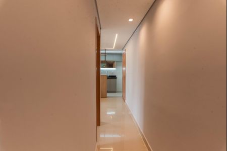 Apartamento para alugar com 47m², 2 quartos e 2 vagasCorredor