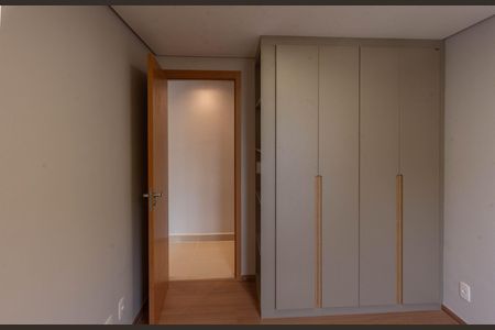 Apartamento para alugar com 47m², 2 quartos e 2 vagasQuarto 2