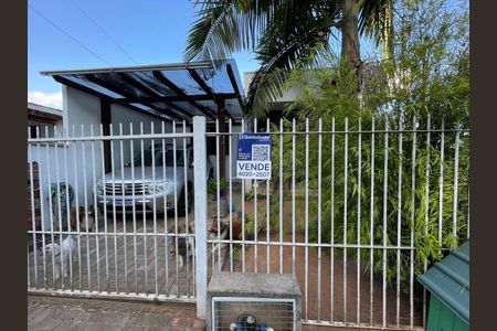 Casa à venda com 103m², 2 quartos e 2 vagasPlaca Cod.UYPO-81