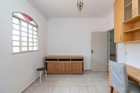 Sala de casa para alugar com 3 quartos, 84m² em Salgado Filho, Belo Horizonte