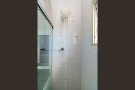 Banheiro da Suíte de casa para alugar com 3 quartos, 84m² em Salgado Filho, Belo Horizonte