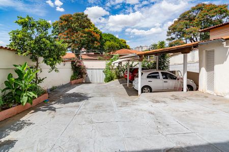 Casa para alugar com 84m², 3 quartos e 2 vagasQuintal