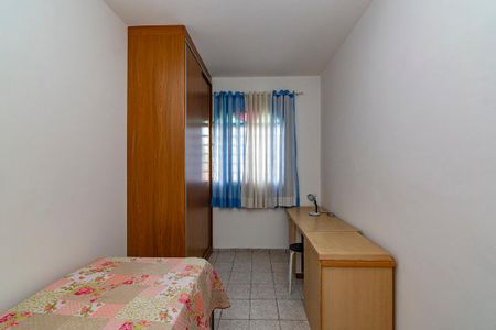 Casa para alugar com 84m², 3 quartos e 2 vagasQuarto 2
