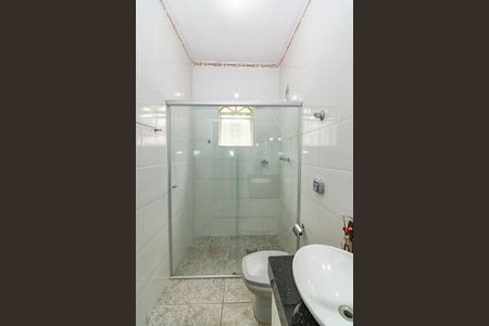 Casa para alugar com 84m², 3 quartos e 2 vagasBanheiro Social