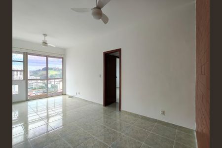 Sala de apartamento para alugar com 1 quarto, 64m² em Rio Comprido, Rio de Janeiro