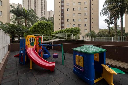 Apartamento à venda com 60m², 2 quartos e 1 vagaplay ground_1