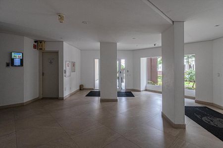 Apartamento à venda com 60m², 2 quartos e 1 vagahall de entrada_2