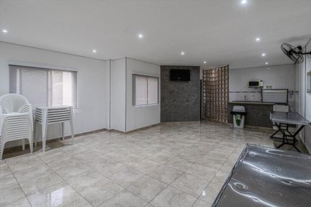 Apartamento à venda com 60m², 2 quartos e 1 vagasalão de festas_1