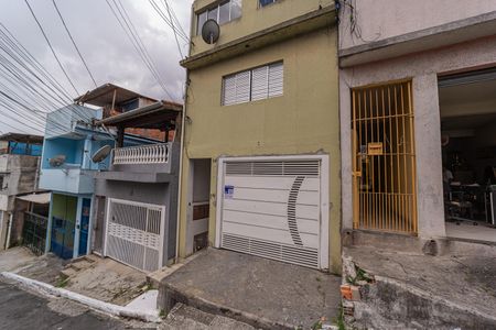 Casa para alugar com 40m², 1 quarto e sem vaga Casa para alugar com 40m², 1 quarto e sem vagaFachada