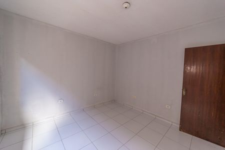 Quarto 1 de casa para alugar com 1 quarto, 40m² em Jardim Verônia, São Paulo
