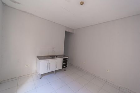 Sala/Cozinha de casa para alugar com 1 quarto, 40m² em Jardim Verônia, São Paulo