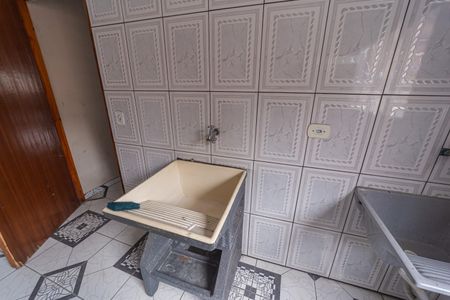 Casa para alugar com 40m², 1 quarto e sem vaga Casa para alugar com 40m², 1 quarto e sem vagaÁrea de Serviço