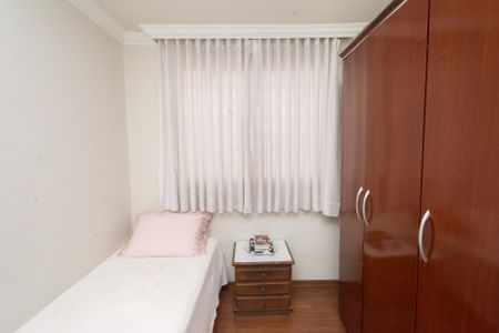 Apartamento à venda com 3 quartos, 65m² em Jardim Riacho das Pedras, Contagem