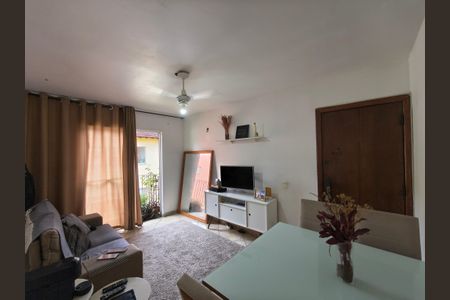 Apartamento à venda com 65m², 2 quartos e 1 vaga