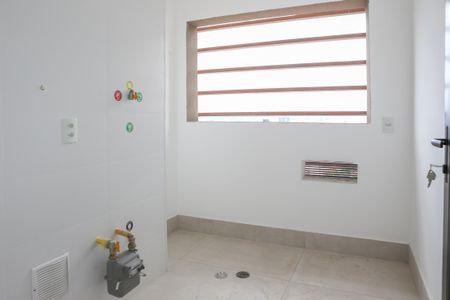 Apartamento à venda com 156m², 3 quartos e 2 vagasÁrea de Serviço