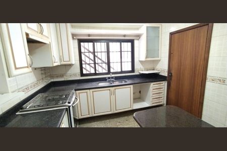 Casa à venda com 160m², 2 quartos e 2 vagas Casa à venda com 160m², 2 quartos e 2 vagasFoto 07