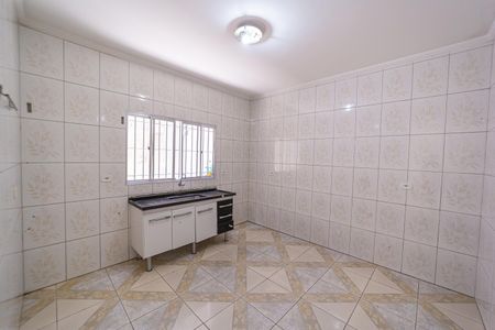 Cozinha de casa para alugar com 1 quarto, 40m² em Jardim Verônia, São Paulo
