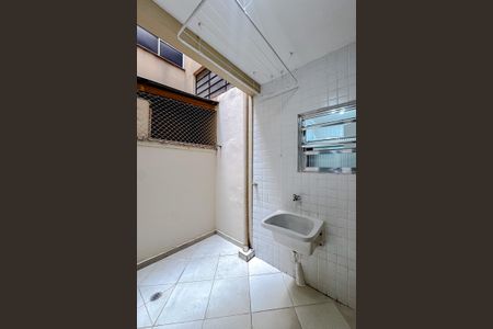 Apartamento para alugar com 70m², 1 quarto e sem vagaÁrea de Serviço