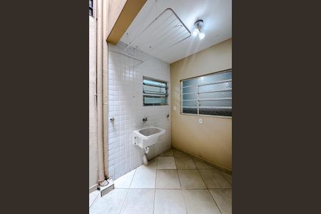 Apartamento para alugar com 70m², 1 quarto e sem vagaÁrea de Serviço