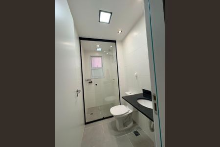 Banheiro de apartamento para alugar com 1 quarto, 65m² em Parque Industrial, São José dos Campos