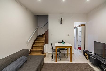 Sala  de casa para alugar com 2 quartos, 120m² em Pompeia, São Paulo