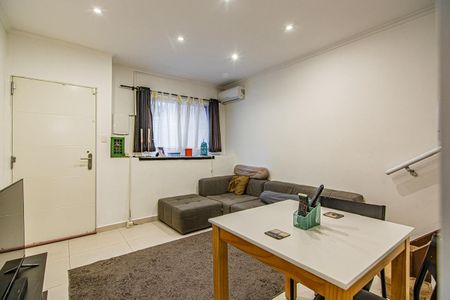 Sala  de casa para alugar com 2 quartos, 120m² em Pompeia, São Paulo