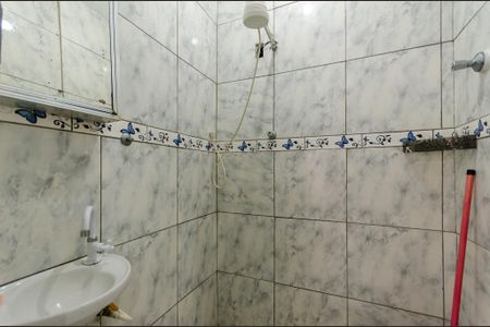 Casa para alugar com 40m², 1 quarto e sem vaga Casa para alugar com 40m², 1 quarto e sem vagaBanheiro