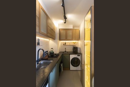 Apartamento à venda com 38m², 2 quartos e sem vagaCozinha e Área de Serviço