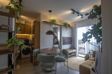 Sala de apartamento à venda com 2 quartos, 36m² em Moema, São Paulo
