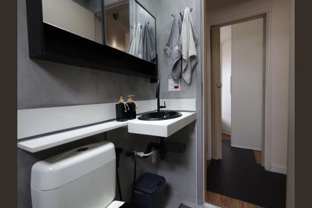 Banheiro de apartamento à venda com 2 quartos, 43m² em Jardim Leonor, São Paulo