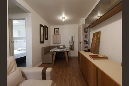 Apartamento à venda com 43m², 2 quartos e 1 vagaSala