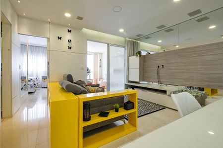 Sala/Cozinha de apartamento à venda com 1 quarto, 60m² em Pinheiros, São Paulo