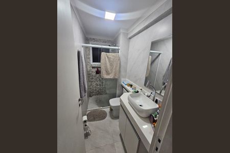 Apartamento para alugar com 3 quartos, 74m² em Jardim Tupanci, Barueri