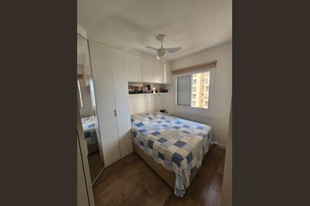 Apartamento para alugar com 3 quartos, 74m² em Jardim Tupanci, Barueri