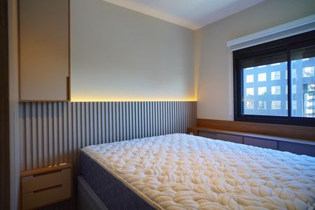 Quarto  de kitnet/studio à venda com 1 quarto, 29m² em Boa Vista, Porto Alegre