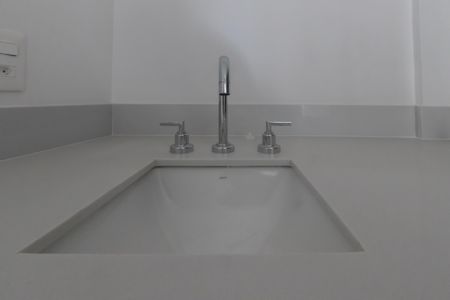 Apartamento à venda com 104m², 2 quartos e 2 vagasBanheiro da Suíte 2