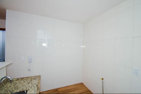 Apartamento para alugar com 40m², 2 quartos e 1 vaga Apartamento para alugar com 40m², 2 quartos e 1 vagaCozinha