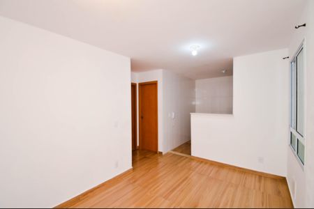 Sala de apartamento para alugar com 2 quartos, 40m² em Jardim Nova Cidade, Guarulhos