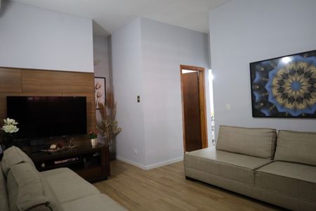 Casa à venda com 3 quartos, 140m² em Jardim Itapeva, São Paulo