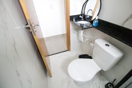 Apartamento para alugar com 38m², 2 quartos e sem vagaBanheiro