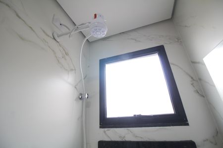 Apartamento para alugar com 38m², 2 quartos e sem vagaBanheiro