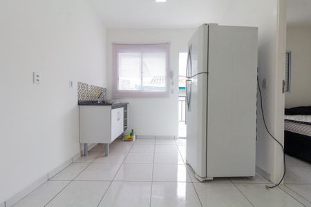 Sala e Cozinha de apartamento para alugar com 1 quarto, 42m² em Vila Granada, São Paulo