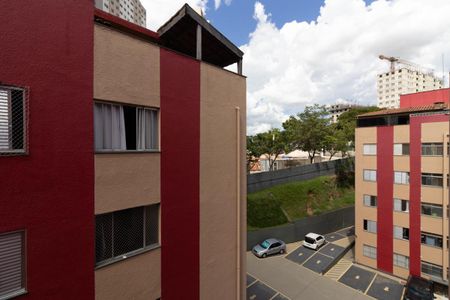 Apartamento à venda com 130m², 3 quartos e 1 vaga Apartamento à venda com 130m², 3 quartos e 1 vagaVista do Quarto 2