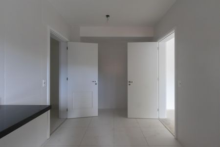 Apartamento à venda com 153m², 3 quartos e 2 vagas Apartamento à venda com 153m², 3 quartos e 2 vagasCozinha